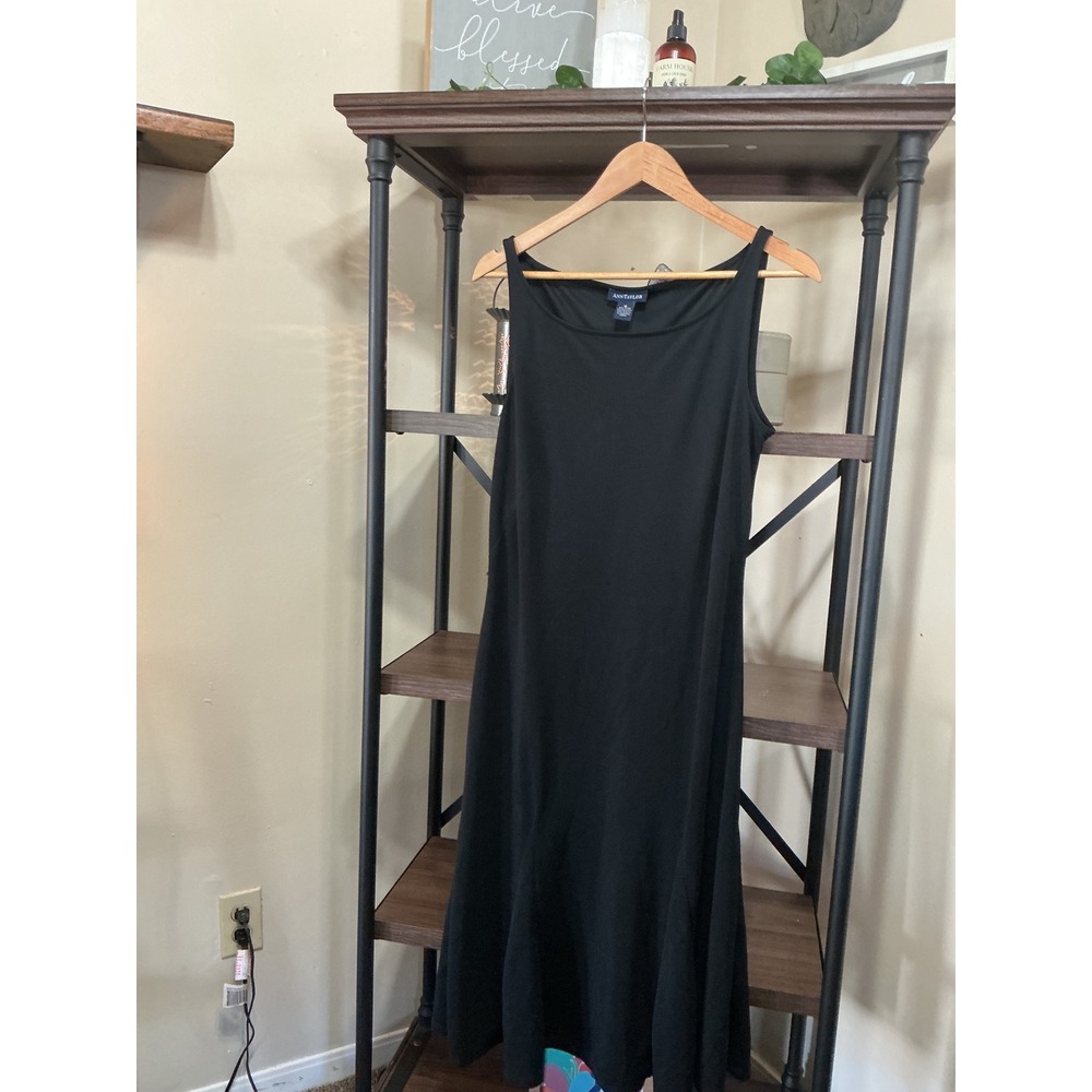 Ann Taylor Black Sleeveless Fluted Hem Midi Dress Size 10 Scoop Neck Jersey
